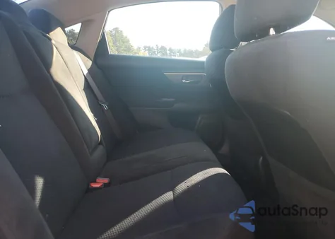 2015 Nissan Altima 2.5 from USA, damaged, VIN 1N4AL3AP6FN345897